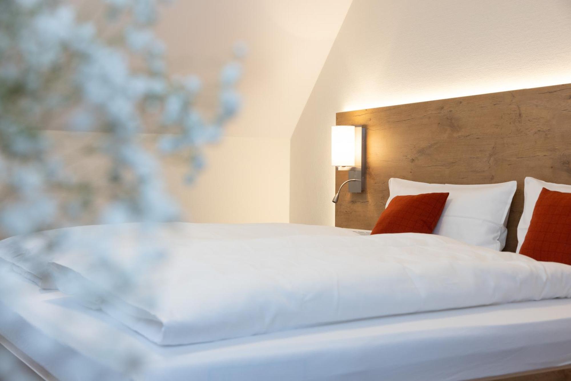 Landhotel Steigenhaus Untermunkheim Ngoại thất bức ảnh